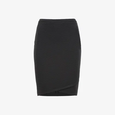 Wolf & Badger Women's Cindy Black Ribbed Skirt | Medium | Vikiglow