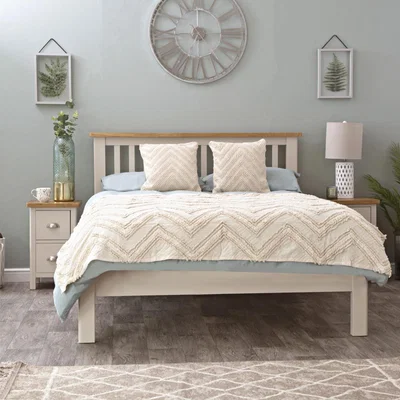 Chiltern Oak Furniture Rutland Painted Oak Double Bed Frame