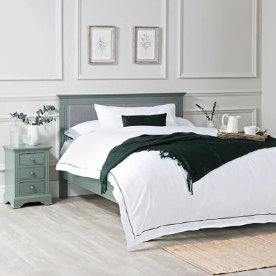 Chiltern Oak Furniture Banbury Sage Green Painted Double Bed Frame