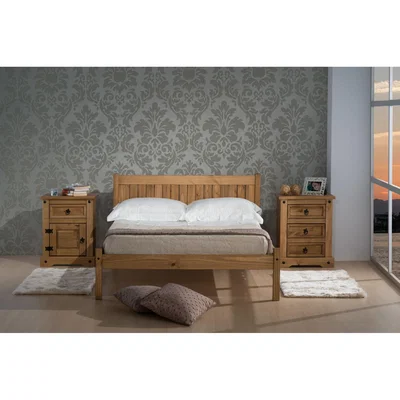 Oak&More Milwaukee Waxed Pine Small Double Bed