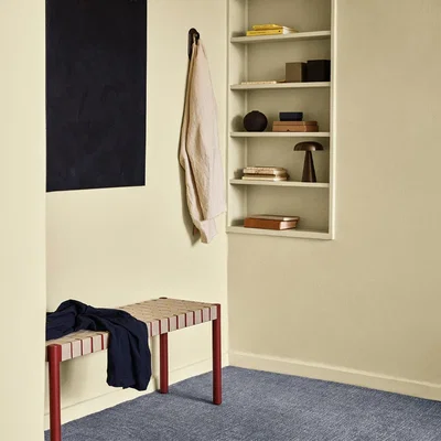 Nordic Nest &Tradition Betty TK4 bench Maroon. natural braided linen seat