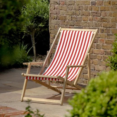 Knees Red Stripe Deck Chair