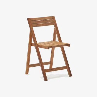 Kave Home Sadirar folding outdoor chair made from solid acacia wood