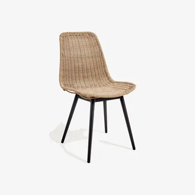 Kave Home Equal outdoor chair in synthetic rattan with aluminium legs in a black finish