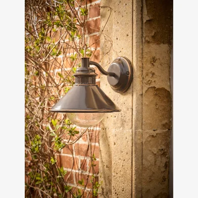 Cox and Cox Glowbelle Outdoor Enamel Effect Wall Light