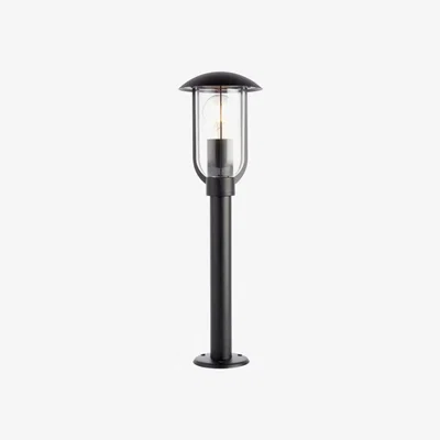 Knees Torreon 1 Light Outdoor Floor Lamp - Black