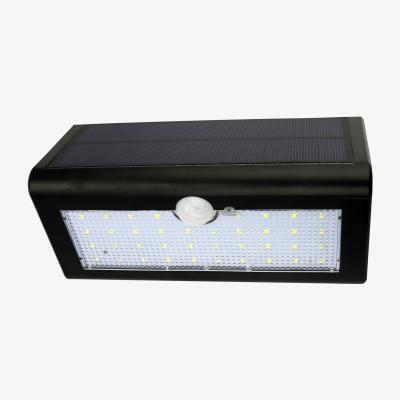 The Range 4W Solar Wall Light