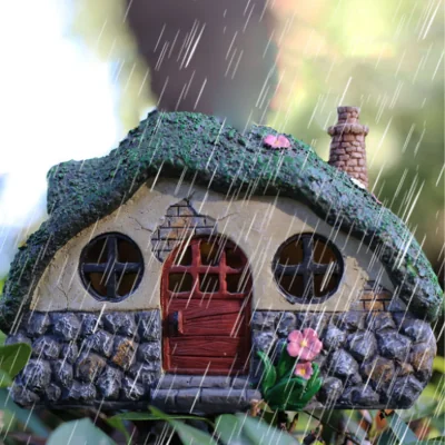 The Range Solar House Resin Outdoor Decorative Garden Ornament