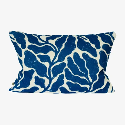 Nordic Nest Fine Little Day Leaves cushion cover 48x68 cm White-blue