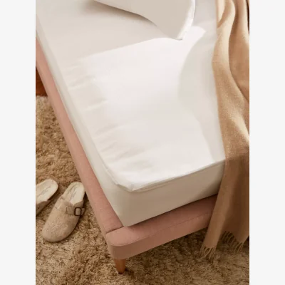 John Lewis John Lewis & Partners Specialist Synthetic Temperature Regulating Waterproof Mattress Protector