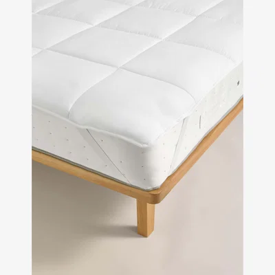 Marks & Spencer M&S Luxury Down Alternative Mattress Topper White