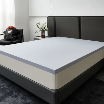 The Range Cooling Hydro Foam Mattress Topper ¿ 5cm - White / Small Double