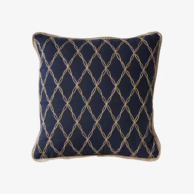 Amara Newport Lattice