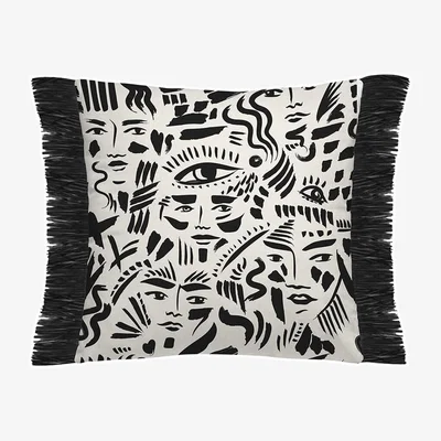 Amara Isis Cushion - Black/White