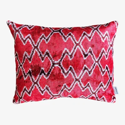 Amara ZigZag Velvet Cushion 40x50cm
