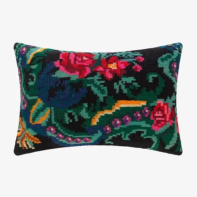 Amara Les Ottomans - Karabag Cushion - 40x60cm - Pink