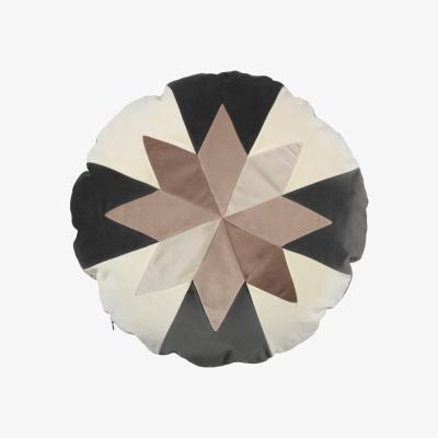Amara Star Cushion  00