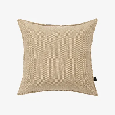 Amara Linea Cushion