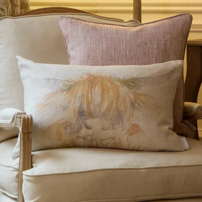 Arighi Bianchi Aite Highland Cow Cushion