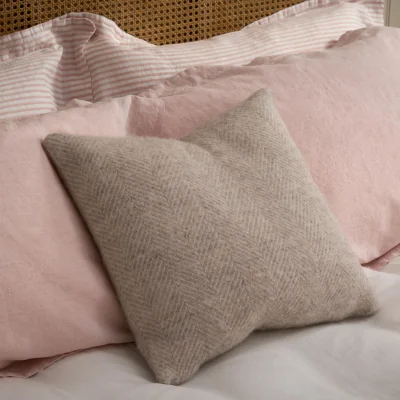 Feather & Black HERRINGBONE CUSHION - Natural