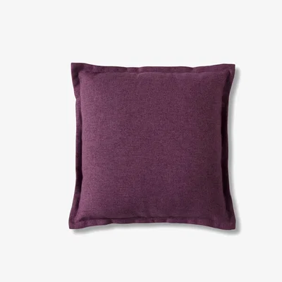 Knees Two Toned Cushion - Berry