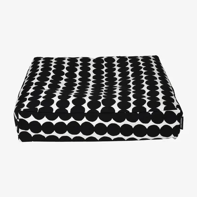 Made in Design Räsymatto Floor cushion - / 55 x 55 x H 12 cm by Marimekko White/Black