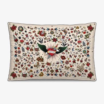 Made in Design Tatoo Cushion - / 40 x 60 cm - Velvet by PÔDEVACHE Multicoloured