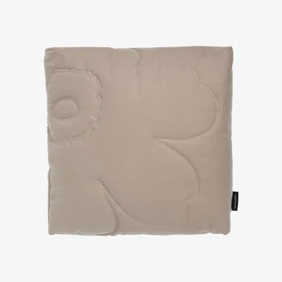 Nordic Nest Unikko quiltat pillowcase 45x45 cm Beige