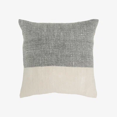 Nordic Nest URBAN NATURE CULTURE Yoi cushion 45x45 cm Black