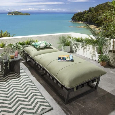 Quatropi Modern Garden Cushioned Sun Lounger Premium Outdoor Patio Green