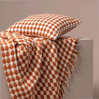 Sazy Heera Check Cushion & Throw