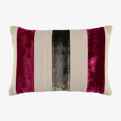 Tobias Oliver William Yeoward | Nikita Cushion Fuchsia