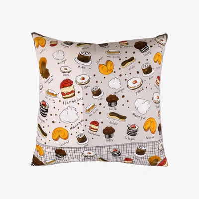 Wolf & Badger Brown French Desserts Cotton Cushion Set One Size Un Poco