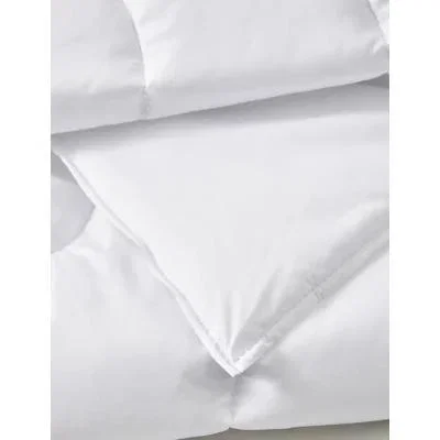 Marks & Spencer M&S 4.5 Tog Anti Allergy Duvet - DBL - White, White