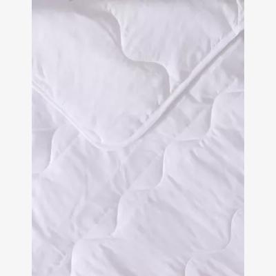 Marks & Spencer M&S Cosy & Light 1 Tog Duvet - DBL - White, White