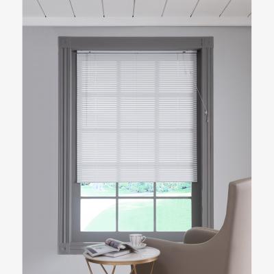 Homebase Aluminium Venetian Blind - White - 150x160cm