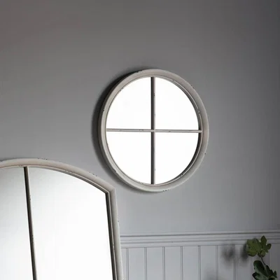 Knees Chichester Medium Round Wall Mirror - White