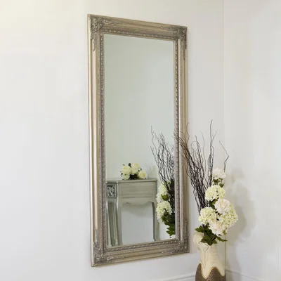 The Range MirrorOutlet Silver Antique Style Wall Mirror Wood - Silver