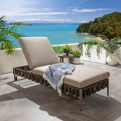 Quatropi Modern Premium Outdoor Garden Sun Lounger Brown Rope 200x77cm