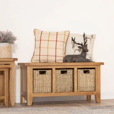 Chiltern Oak Furniture Rustic Oak Hall Bench with Wicker Baskets