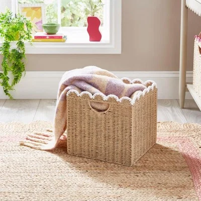 Dunelm Scallop Storage Box