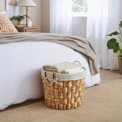 Dunelm Waterhyacinth Braided Round Storage Basket