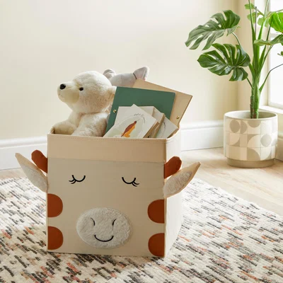 Dunelm Giraffe Felt Foldable Box Cream
