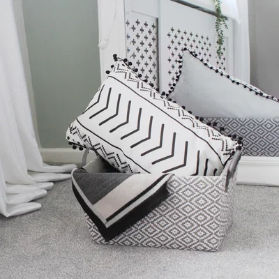 Dunelm JVL Argyle Storage Basket with Handles White and Grey