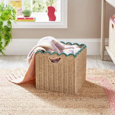 Dunelm Scallop Storage Box