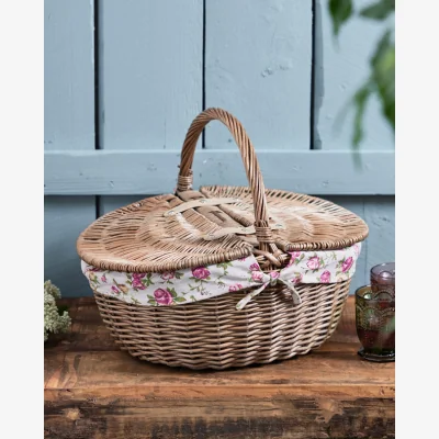 Dibor Wicker Picnic Basket with Rose Lining