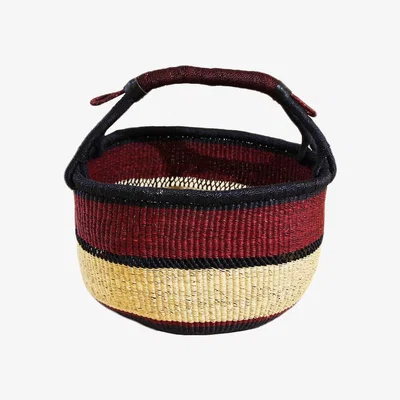 Made in Design Bolga Basket - / Hand-braided natural fibre - Ø 38 x H 27 cm by Maison Sarah Lavoine Red
