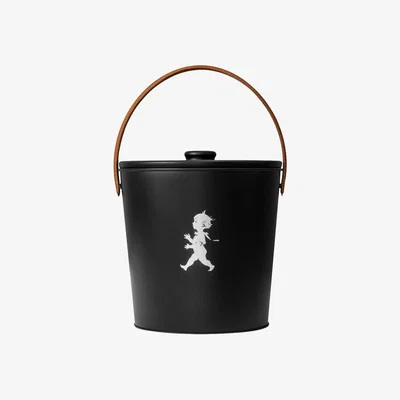Nordic Nest Solstickan Design Solstickan ash bucket Black