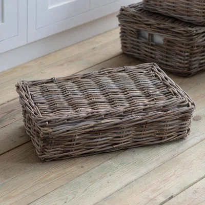 Olivia's Garden Trading Small Rattan Bembridge Basket with Lid