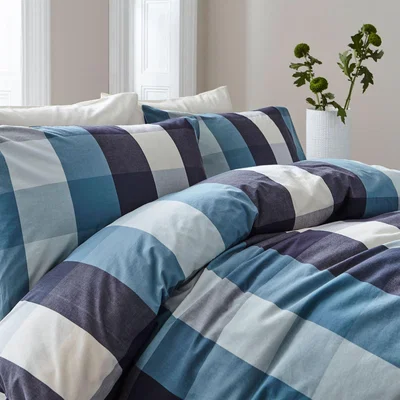 Amara Linea Fletcher Duvet Set